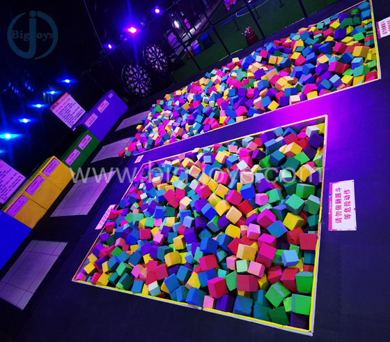 Foam Pit